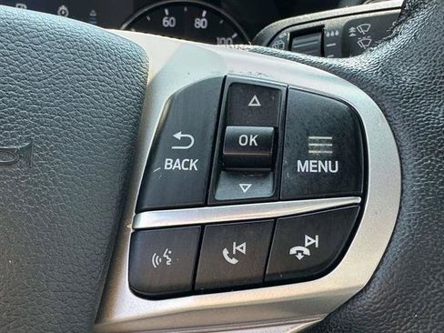 Used 2021 Ford Explorer XLT w/ Equipment Group 202A AWD/4WD image 15
