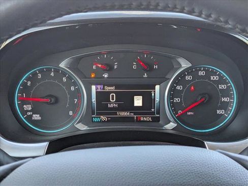 Used 2018 Chevrolet Traverse Premier w/ Driver Confidence II Package image 11