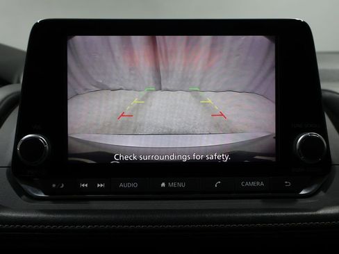 Used 2024 Nissan Rogue SV image 29