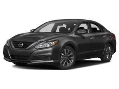 Used 2017 Nissan Altima 3.5 SL w/ 3.5 Technology Package