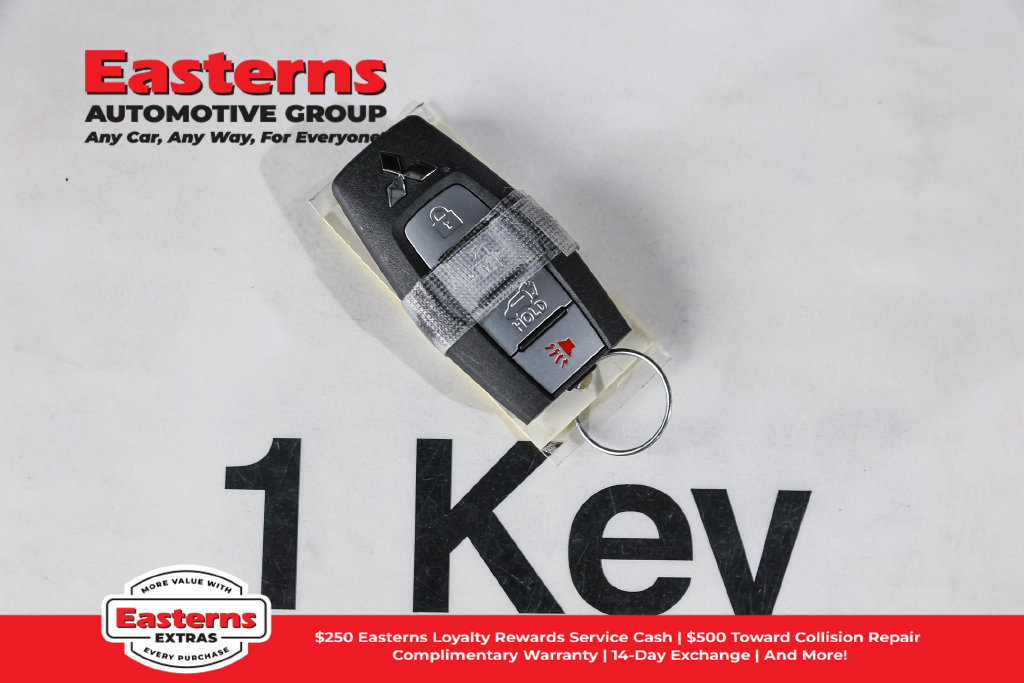 Used 2023 Mitsubishi Outlander SE AWD/4WD image 26