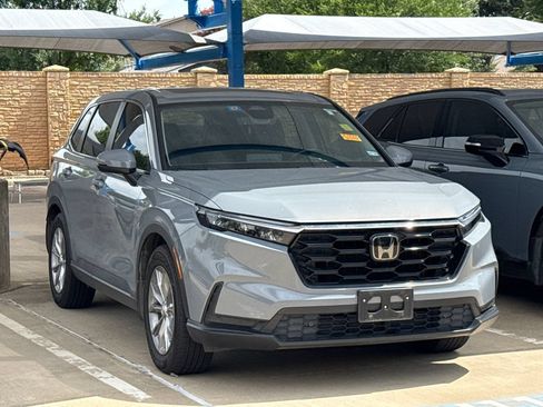 Used 2023 Honda CR-V EX-L image 3