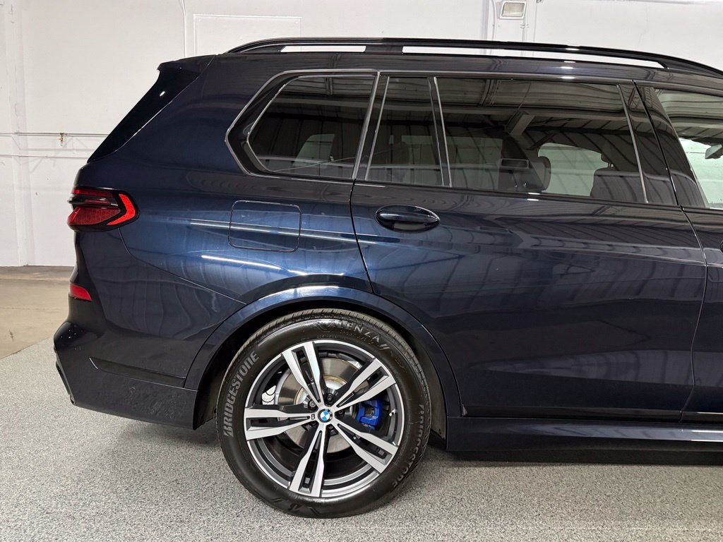 Used 2025 BMW X7 xDrive40i w/ Executive Package AWD/4WD image 7