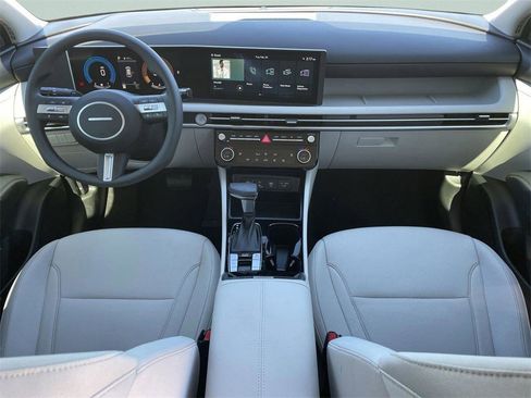 New 2026 Hyundai Tucson SEL image 14