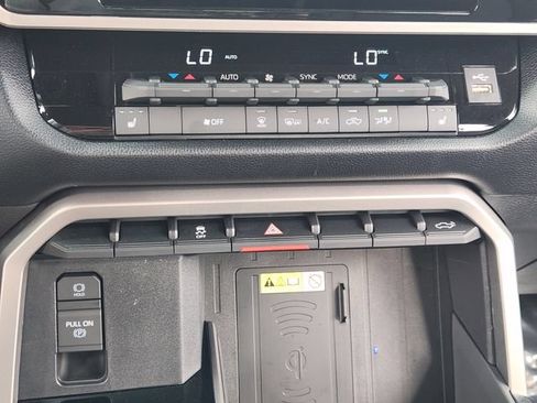 Used 2026 Toyota Tundra SR5 w/ SR5 Premium Package RWD image 14