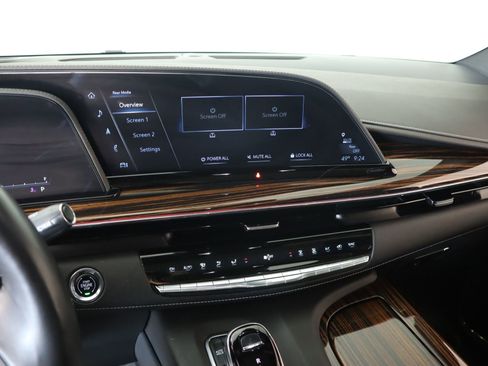 Used 2023 Cadillac Escalade ESV Premium Luxury w/ Performance Package image 5