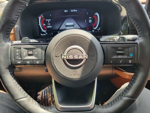 Certified 2024 Nissan Pathfinder Platinum w/ Cargo Package AWD/4WD image 31