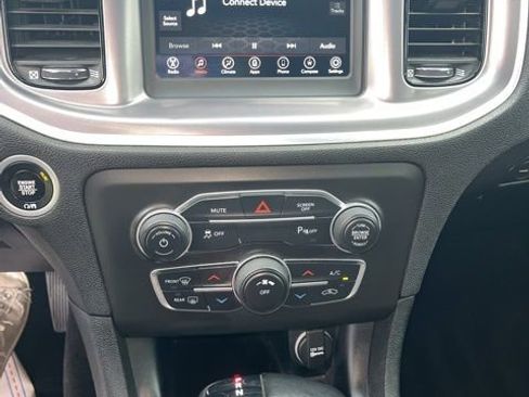 Used 2021 Dodge Charger SXT w/ Blacktop Package image 14