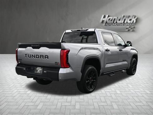 Used 2024 Toyota Tundra SR5 w/ SR5 Convenience Package AWD/4WD image 8