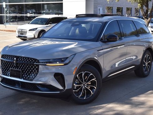 New 2026 Lincoln Nautilus Premier w/ Equipment Group 102A image 12