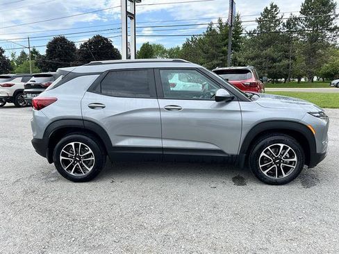 New 2026 Chevrolet TrailBlazer LT w/ Convenience Package AWD/4WD image 7
