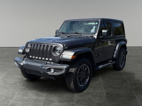 Used 2021 Jeep Wrangler Sport image 3