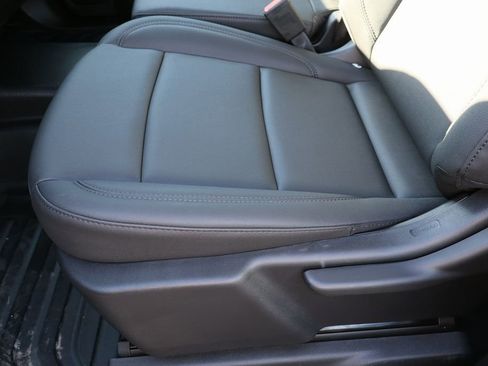 New 2026 GMC Sierra 2500 Pro w/ Convenience Package image 12