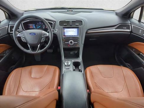 Used 2019 Ford Fusion Titanium image 14