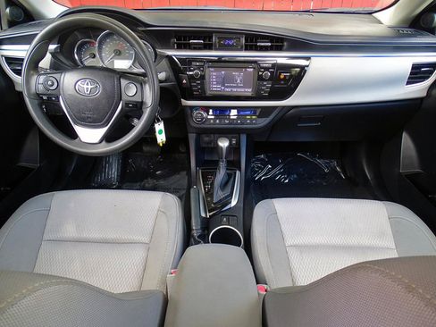 Used 2014 Toyota Corolla LE FWD image 28