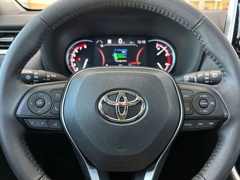 Used 2024 Toyota RAV4 XLE Premium image 25