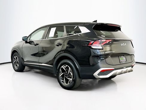 Used 2024 Kia Sportage LX image 5