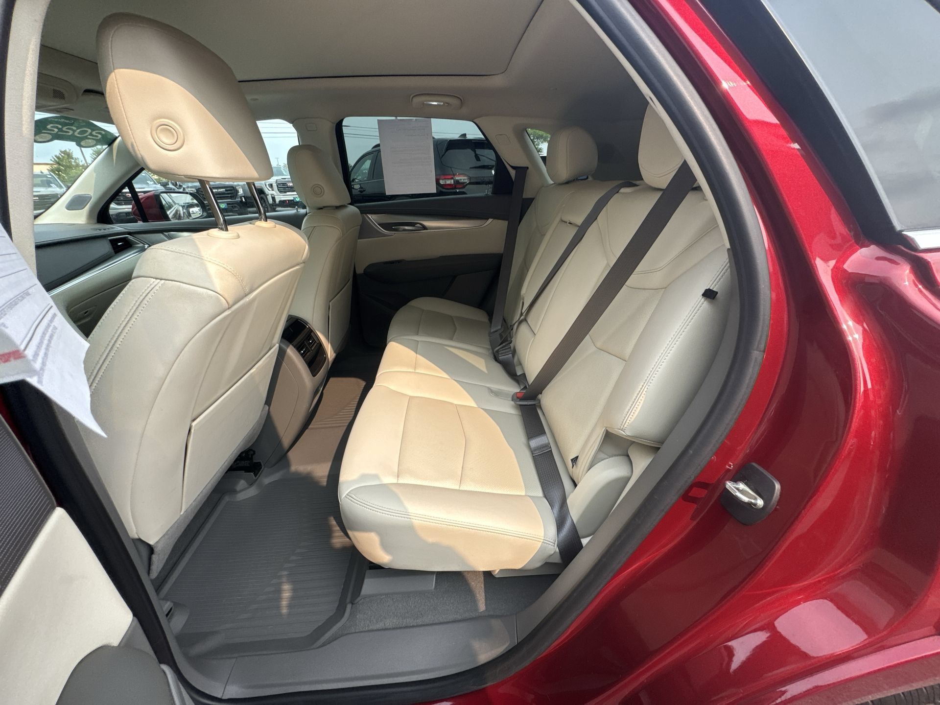 Used 2022 Cadillac XT5 Premium Luxury AWD/4WD image 25