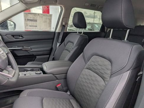 New 2026 Nissan Pathfinder SV AWD/4WD image 6