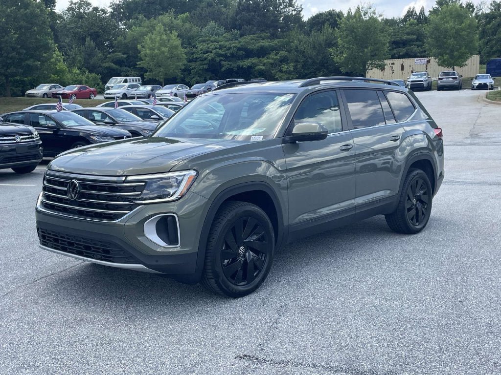 New 2026 Volkswagen Atlas SE FWD image 3