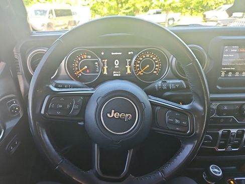 Used 2019 Jeep Wrangler Unlimited Sport S AWD/4WD image 18