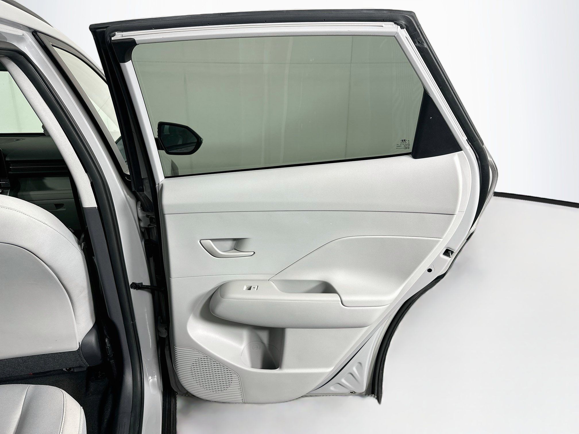 Used 2026 Hyundai Kona SEL Sport FWD image 28