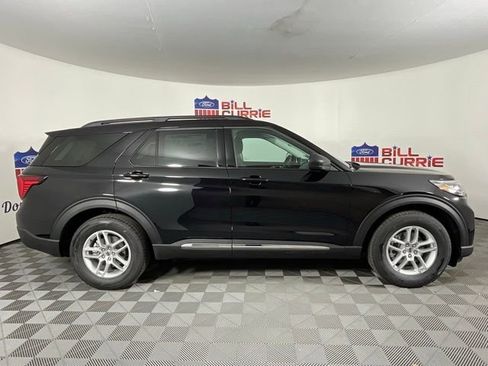 New 2025 Ford Explorer Active w/ Active Comfort Package image 2