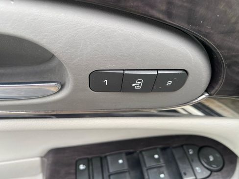 Used 2015 Buick Enclave Leather FWD image 14