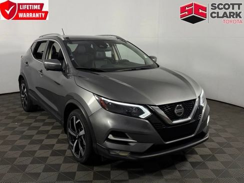 Used 2022 Nissan Rogue Sport SL w/ Premium Package FWD image 1