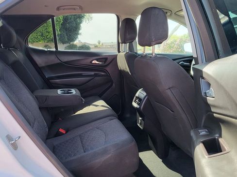 Used 2020 Chevrolet Equinox LT image 21