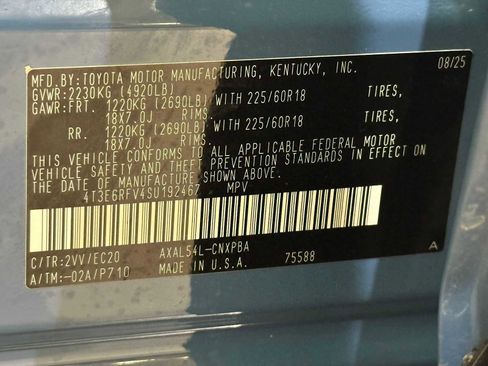 Certified 2025 Toyota RAV4 XSE image 33