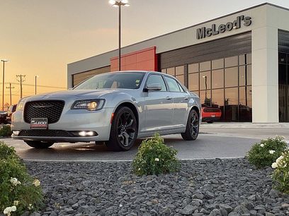 Used 2023 Chrysler 300 S