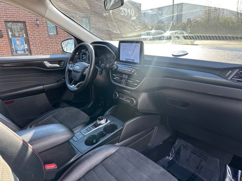 Used 2022 Ford Escape SEL w/ SEL Stealth AWD Package image 28