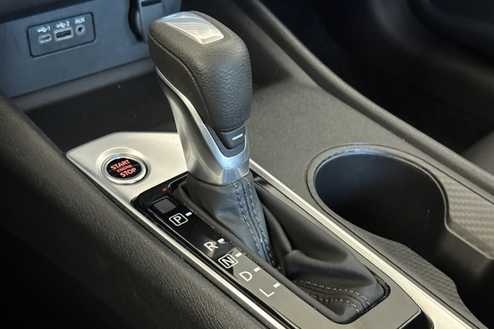 Used 2025 Nissan Altima 2.5 SV FWD image 18