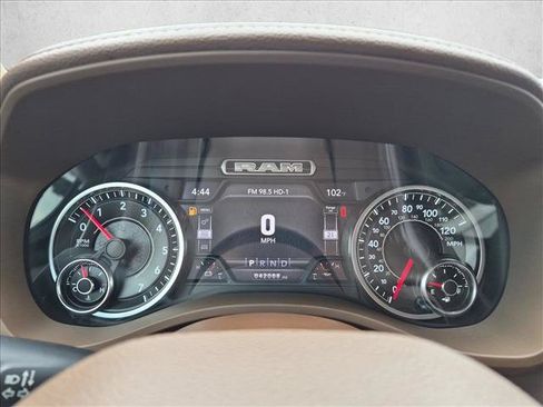 Used 2021 RAM 1500 Laramie RWD image 11