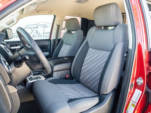 Used 2019 Toyota Tundra SR5 w/ SX Package AWD/4WD image 15