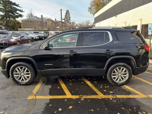 Used 2017 GMC Acadia SLE image 13