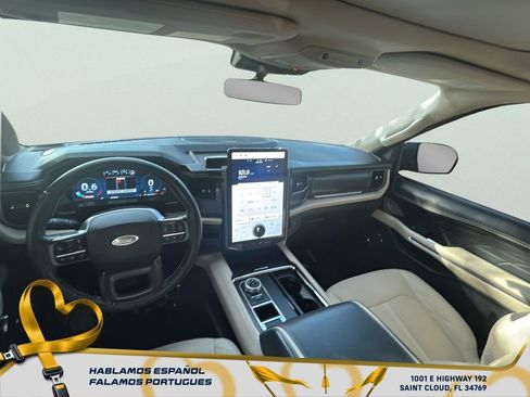 Used 2022 Ford Expedition Platinum image 22