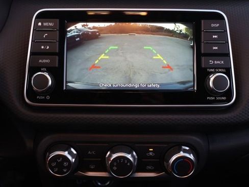 New 2025 Nissan Kicks Play S image 30