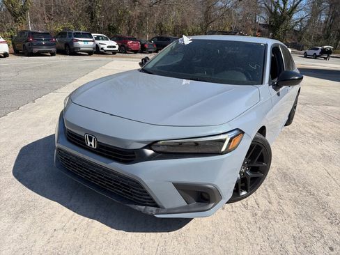 Used 2022 Honda Civic Sport image 1