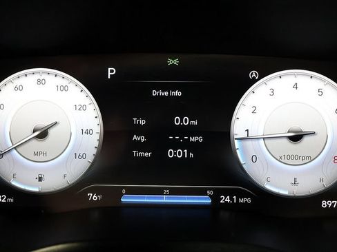 Used 2022 Hyundai Santa Fe Calligraphy AWD/4WD image 16