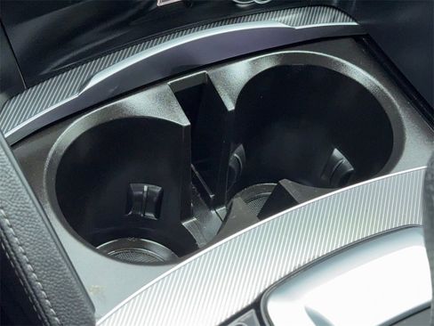 Used 2022 Alfa Romeo Stelvio Veloce image 31