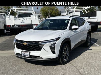 Used 2025 Chevrolet Trax LT w/ Driver Confidence Package