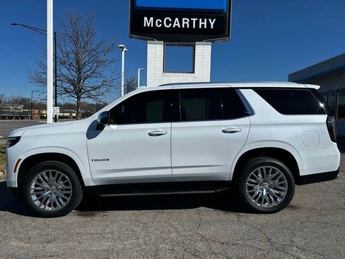 New 2026 Chevrolet Tahoe Premier w/ Sun And Tow Package AWD/4WD image 2