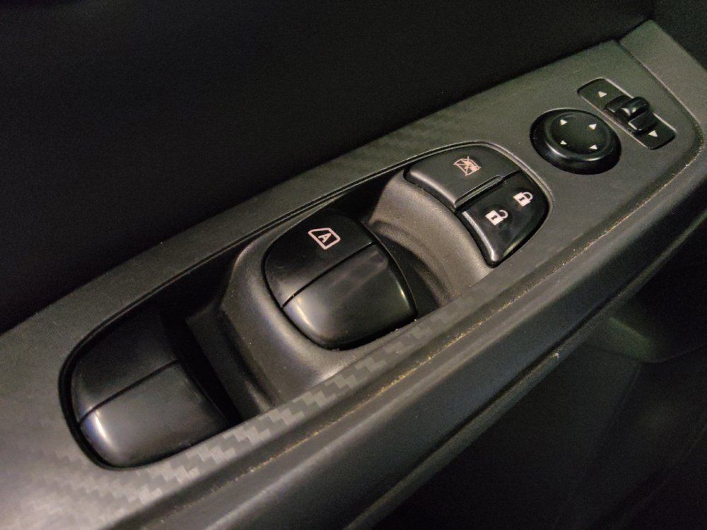 Used 2021 Nissan Sentra SV FWD image 27