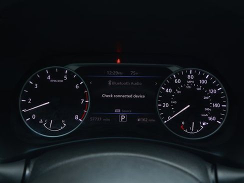 Used 2023 Nissan Sentra SV image 12