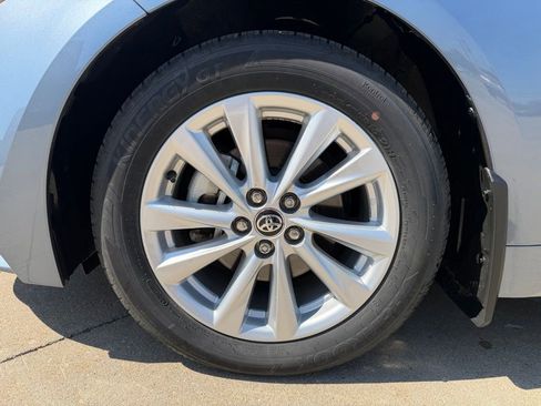 Certified 2025 Toyota Corolla LE w/ LE Premium Package FWD image 34