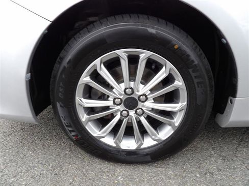 Used 2011 Toyota Corolla image 23