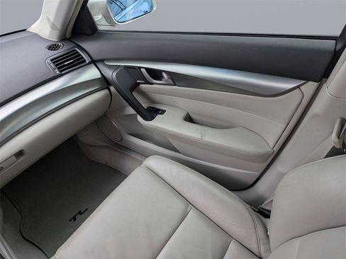 Used 2011 Acura TL 3.5 image 15