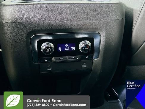 Used 2023 GMC Yukon AT4 w/ AT4 Premium Plus Package image 31